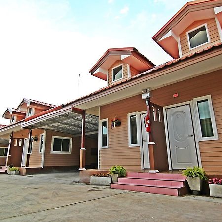 Rojanavee Resort Nakhon Nayok Eksteriør billede